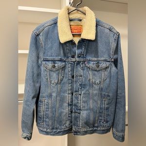 Levi’s cotton denim fleece jacket - medium